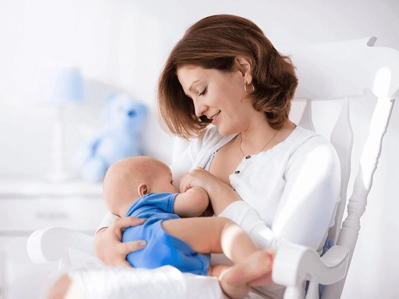 newborn feeding schedule 